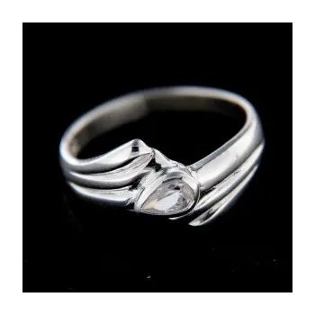 Prsten Stříbrný prsten s kamenem