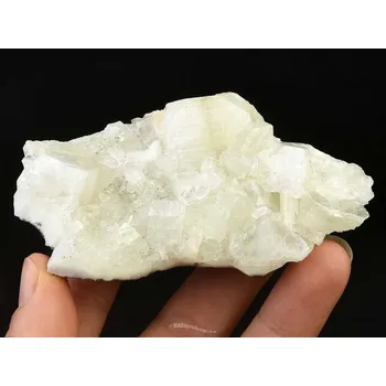 Přírodní kámen Zeolit apofylit z Indie 103g