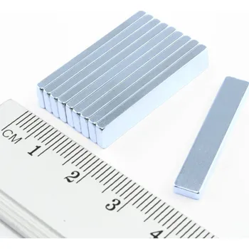 Dekorativní magnet orodian.cz Neodymový magnet kvádr 30×5×2 mm Zn - N35