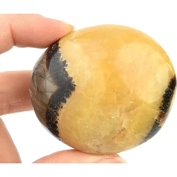 Přírodní kámen Septarie hladký kámen (122g) Madagaskar