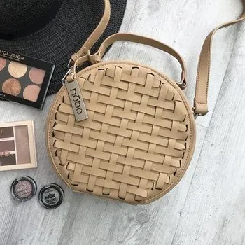 Kabelka Kabelka proplétaná kulatá světle hnědá NOBO X476