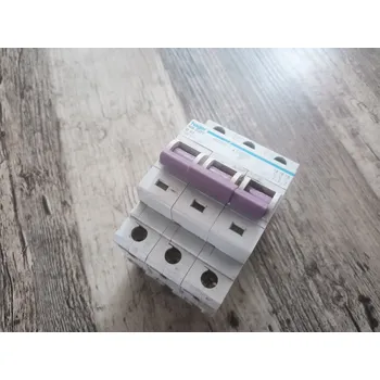 Jistič HAGER 1F / 3F jednofázový třífázový jistič Häger NBN 332T 10kA Varianta: 3F Häger NBN 332 B32 (NB 332T)