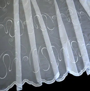 Záclona Voálová záclona Elea obšití okrajů 180