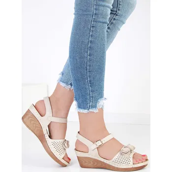 Dámské sandále Cathay moda Sandály na klínku 5031-2BE Velikost: 38