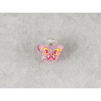 Průsvitný skřipec s motýlkem Barva: světle růžová