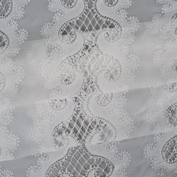 Krajková látka vlnky - bílá