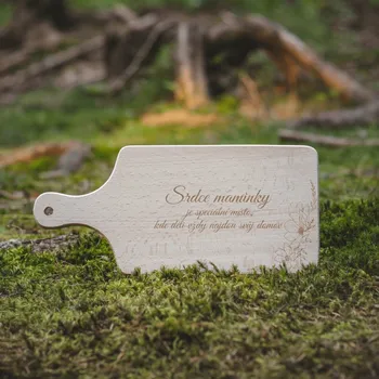 Kuchyňské prkénko Dřevěné prkénko s gravírováním PRO MAMINKU