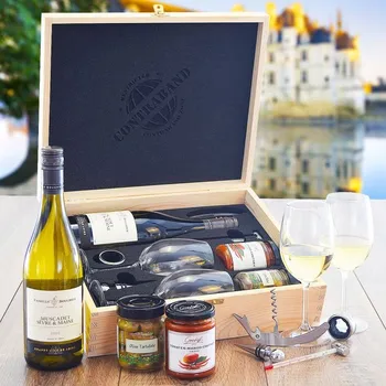 Dárkový potravinový koš Bougrier Muscadet -francouzské bílé víno - dárková sada Standardní víko