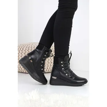 Dámská zimní obuv CAMO Kotníkové boty na klínku 2083-1B Velikost: 39