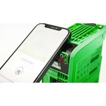 Frekvenční měnič 3F Frekvenční měnič 2,2kW Commander S s jednoduchým NFC nastavením S100-02463