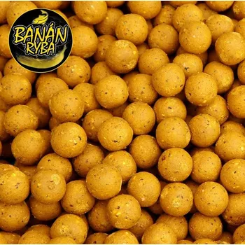 Boilies BLACK CARP Boilies Banán-Ryba 1kg/20mm