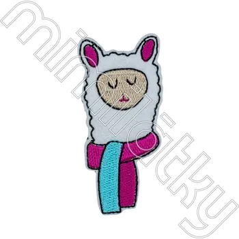 Nažehlovačka lama se šálou