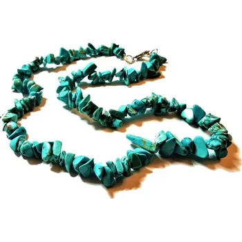 Šperkovnice Tyrkenit (howlit) náhrdelník sekaný