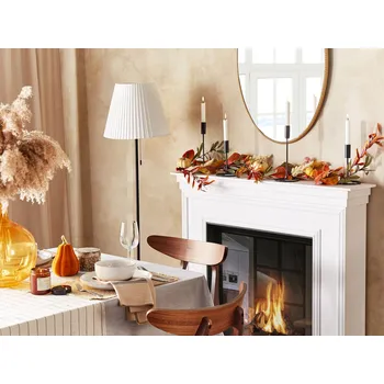 umělá květina Umělá girlanda oranžová syntetický materiál 150 cm podzimní dekorace s ozdobami Beliani