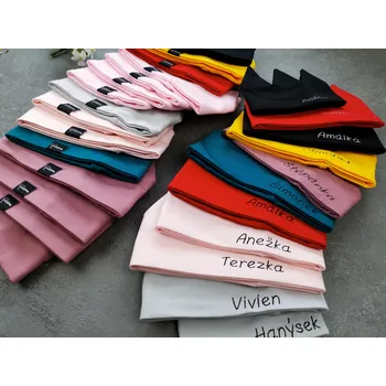 Čelenka Kulišárny Vyšití jména na korunku