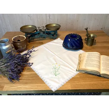 ubrus HEDVA ČESKÝ BROKÁT Ubrus Ospen 50x50 výšivka HEŘMÁNEK