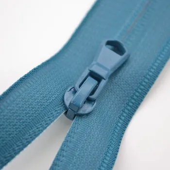 Zip Sarah voděodolný dělitelný 5mm - petrolejová 65 cm