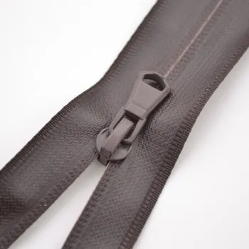 Zip Sarah voděodolný dělitelný 5mm - tmavě hnědá 60 cm