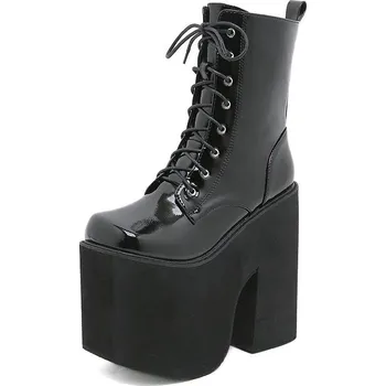 Dámské kozačky Punk boty na obrovské platformě Barva: Černá, Velikost: 39