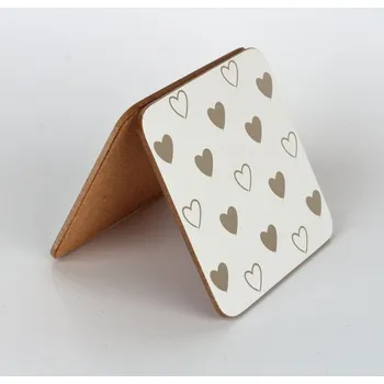 prostírání Korkové prostírání pod hrnky drobná srdce (sada 6ks) 10x10cm