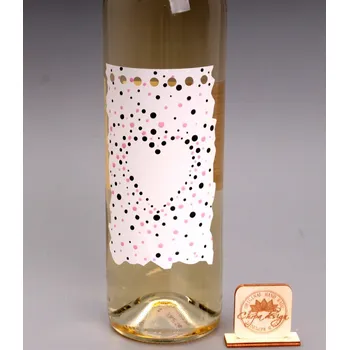 Víno Víno s etiketou - Puntíkované srdce víno: Cabernet Moravia - červené suché