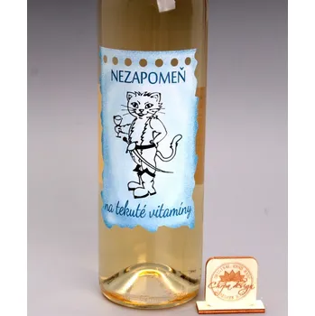 Víno Víno s etiketou - Tekuté vitamíny víno: Cabernet Moravia - červené suché