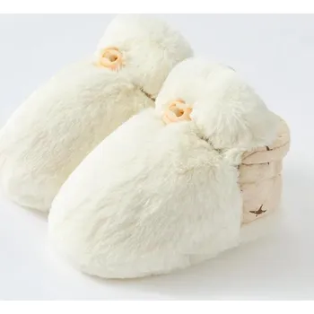 Capáčky Kojenecké capáčky 6-12 měsíců - oboustranné 2v1 - bílá