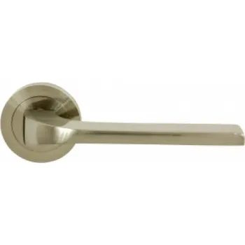 Vchodové dveře VPD Klika Tipo-R Nikl