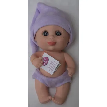 Panenka Piháček Kryšpínek od firmy Berjuan (Rozpustilé panenky ze Španělska)