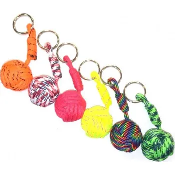 Přívěšek - pletená kulička