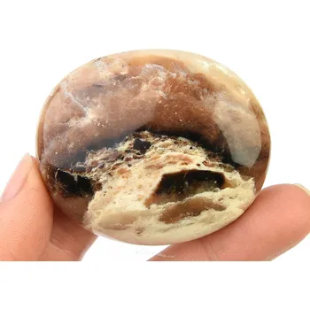 Přírodní kámen Tmavý opál hladký kámen (75g)