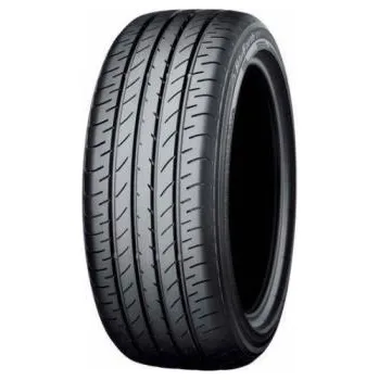 Letní osobní pneu 215/55R17 94V, Yokohama, BLUEARTH GT AE51B