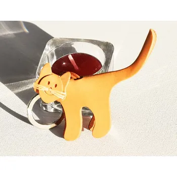 Kožené zboží Kožený Přívěsek Na Klíče "Kočka" Světlehnědá