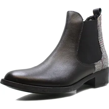 Dámská zimní obuv DÁMSKÉ KOTNÍKOVÉ BOTY MACIEJKA 03867-01/00-3 Barva: Černá, Velikost: 38