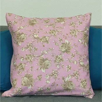 Polštář Bytový Textil Škodák a.s. Povlak dekorativní - hnědé květy na růžové, 45x45 cm