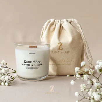Svíčka Vonná svíčka s věnováním kamarádce Vůně svíčky: Jasmín & Velvet, Potisk na obalu: Žena ví co