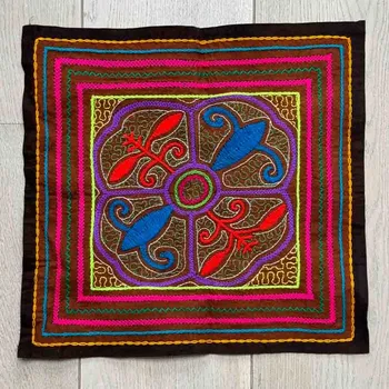 Shipibo vyšívaná Ceremoniální dečka - Madresita