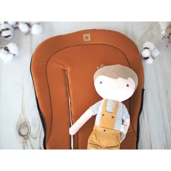 Podložka do kočárku prodloužená (conaq, černý fleece)