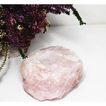 Svícen Růženínový svícen