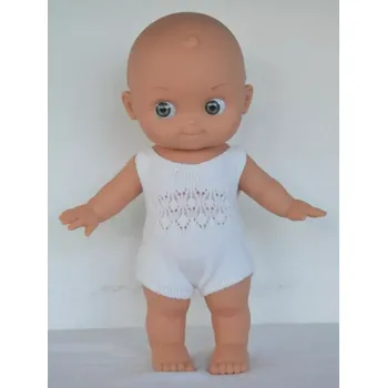 Panenka Panenka Mini Panchas- zelené oči - v bílém pyžámku ze Španělska (Mini Panchas 28cm)