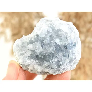 Přírodní kámen Celestýnová přírodní drúza 103g