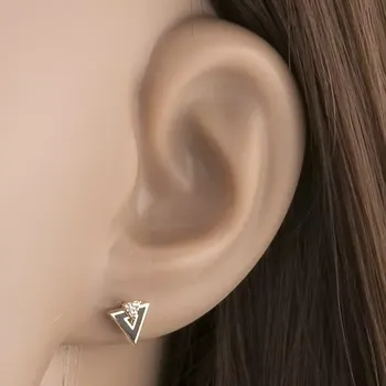 Náušnice Náušnice ze žlutého 14K zlata - černý trojúhelník s výřezem, čiré zirkonky