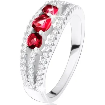 Prsten Stříbrný 925 prsten, tři rubínové kamínky, zirkonové proužky - Velikost: 52