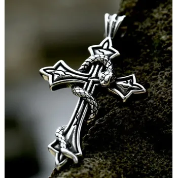 Řetízek Náhrdelník a přívěsek s křížem a hadem