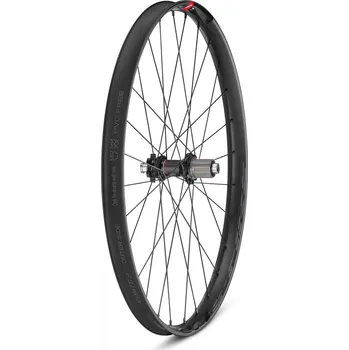 Zapletené kolo Sada kol FULCRUM E-FIRE 3 27.5 Boost 27,5“ - MS12 (FULCRUM E-Fire 3 – sada kol pro ty, kteří dbají na technologickou stránku svého kola a jsou schopni vnímat zlepšení, která zajišťuje kvalitnější materiál – to je cesta pro váš E-MTB.)