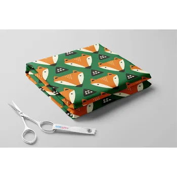 Kočárkovina, Lišky Barva: Zelená