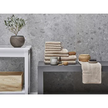 Držák na ručník Sada 9 ručníků béžová bavlna s nízkým kroucením ručníky na ruce ručníky pro hosty osušky předložka koupelna Beliani