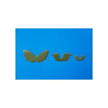 Výseky křídel ze zlatého kartonu 30 ks