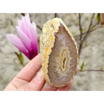 Přírodní kámen Geoda s dutinkou z achátu 219g (Brazílie)