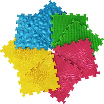 Masážní míček masážní ortopedická podložka ORTHOPUZZLE První kroky